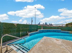 102 Quitman Street 201, Houston TX 77009