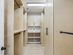 4042 Glen Cove Drive, Houston TX 77021