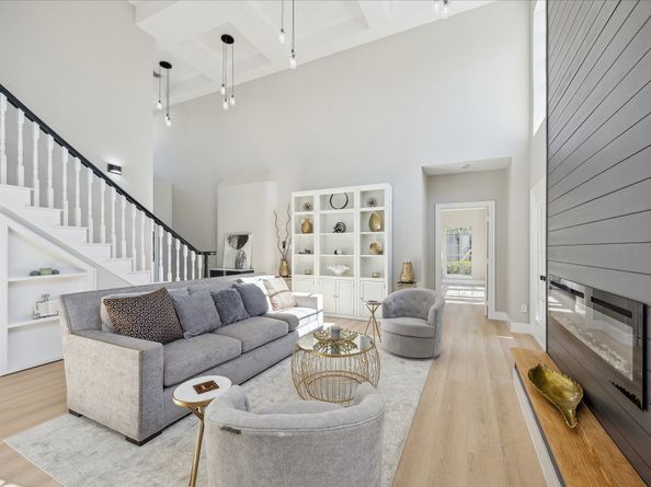 4042 Glen Cove Drive, Houston TX 77021