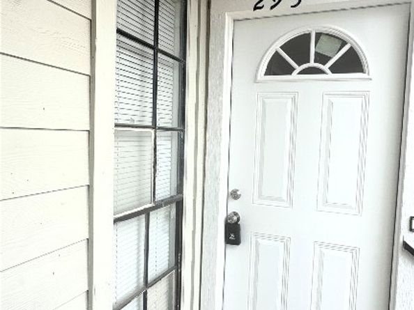 10501 South Drive 293, Houston TX 77099