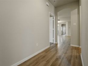 6511 Wenlock Drive, Houston TX 77048