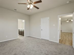 6511 Wenlock Drive, Houston TX 77048