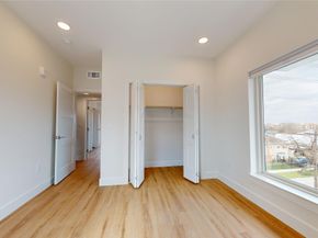 114 Delmar Street Street 407, Houston TX 77011