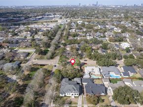 5347 Rutherglenn Drive, Houston TX 77096