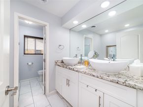 5347 Rutherglenn Drive, Houston TX 77096