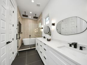 7911 Lynette Street, Houston TX 77028