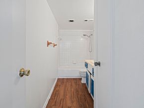 9303 Hammerly Boulevard 1002, Houston TX 77080