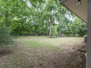 6015 Langley Road, Houston TX 77016