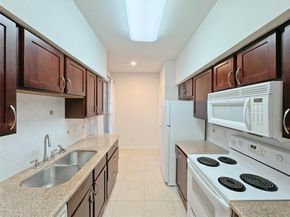 2700 Revere Street 140, Houston TX 77098