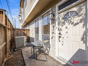 2410 Calumet Street B, Houston TX 77004