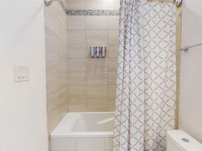 2023 Rosedale Street, Houston TX 77004