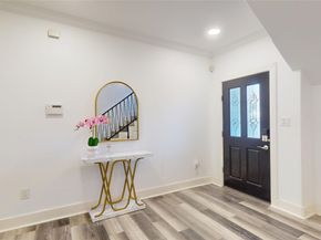 2023 Rosedale Street, Houston TX 77004