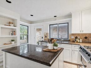 12 Lakeridge Drive, Spring TX 77381