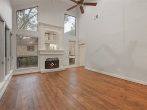 12859 Kingsbridge Lane, Houston TX 77077