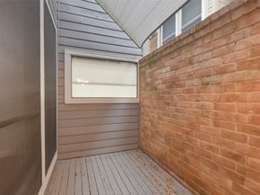 12859 Kingsbridge Lane, Houston TX 77077