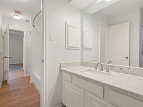 12859 Kingsbridge Lane, Houston TX 77077