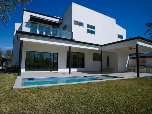 3308 N Macgregor Way, Houston TX 77004