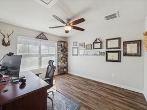 216 W 30th Street, Houston TX 77018