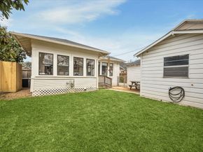 1705 California Street, Houston TX 77006