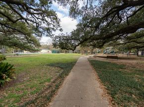 1705 California Street, Houston TX 77006