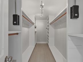 9323 Braes Bayou Drive, Houston TX 77074