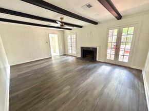 10010 Burgoyne Road, Houston TX 77042