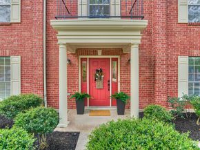 19 Greentwig Place, Spring TX 77381