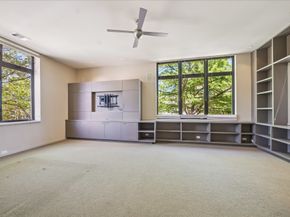 3635 Overbrook Lane, Houston TX 77027