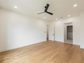 7006 Schiller Street, Houston TX 77055