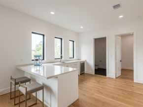 7006 Schiller Street, Houston TX 77055