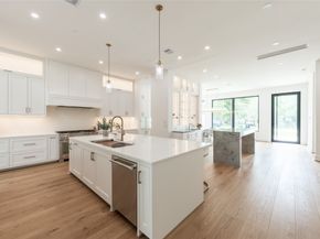 7006 Schiller Street, Houston TX 77055