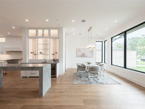 7006 Schiller Street, Houston TX 77055