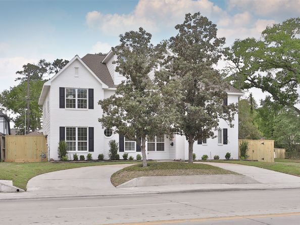979 W 43rd Street, Houston TX 77018