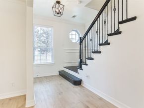 979 W 43rd Street, Houston TX 77018