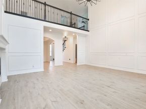 979 W 43rd Street, Houston TX 77018