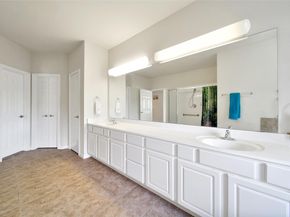 2815 Kings Crossing Drive 214, Kingwood TX 77345