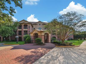 2815 Kings Crossing Drive 214, Kingwood TX 77345