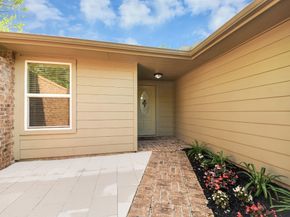 2438 Willow Bend Drive, Richmond TX 77406