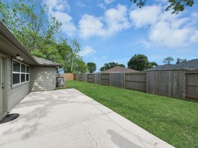 2438 Willow Bend Drive, Richmond TX 77406