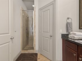 2927 Pease Street, Houston TX 77003