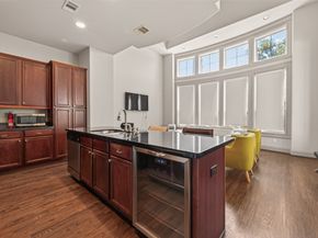 2927 Pease Street, Houston TX 77003