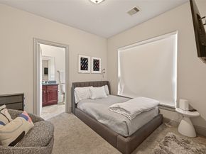 2927 Pease Street, Houston TX 77003