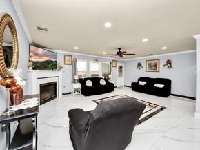 10207 Moonset Lane, Houston TX 77016