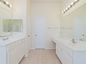 15111 Snow Hill Court, Sugar Land TX 77498