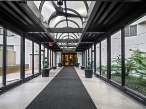 3525 Sage Road 1315, Houston TX 77056