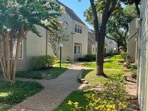 2343 Briarwest Boulevard 2343, Houston TX 77077