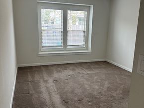 5038 Azalea Trace Drive, Houston TX 77066