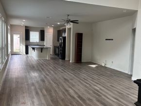 5038 Azalea Trace Drive, Houston TX 77066