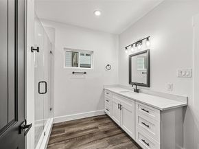 2111 Chapman Street, Houston TX 77009