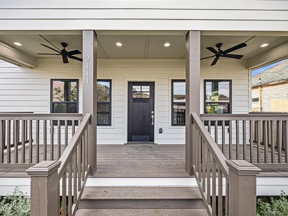 2111 Chapman Street, Houston TX 77009
